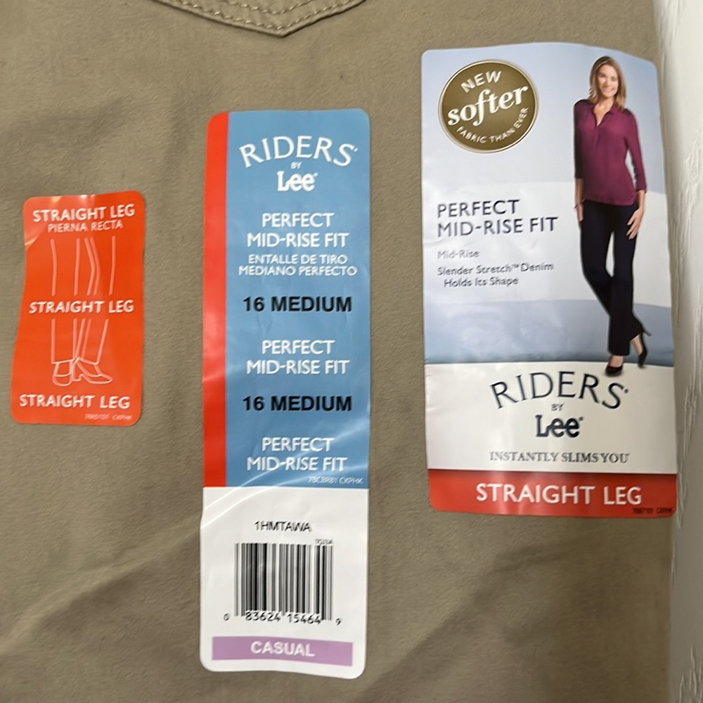 Lee Riders Mid Rise Cargo Pants - Picture 5 of 5
